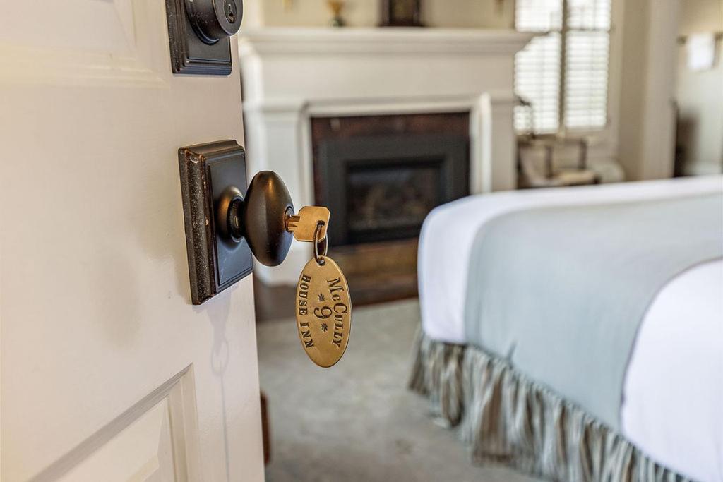 Mccully House Inn 杰克逊维尔 外观 照片